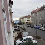 Na Spravnem Miste *